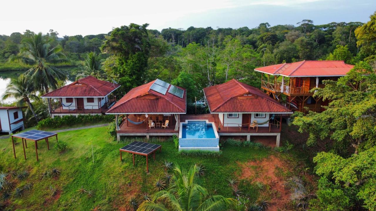 Casa Marlin Bed & Breakfast Bocas del Toro Eksteriør bilde